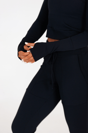Long Sleeve Crop - Black